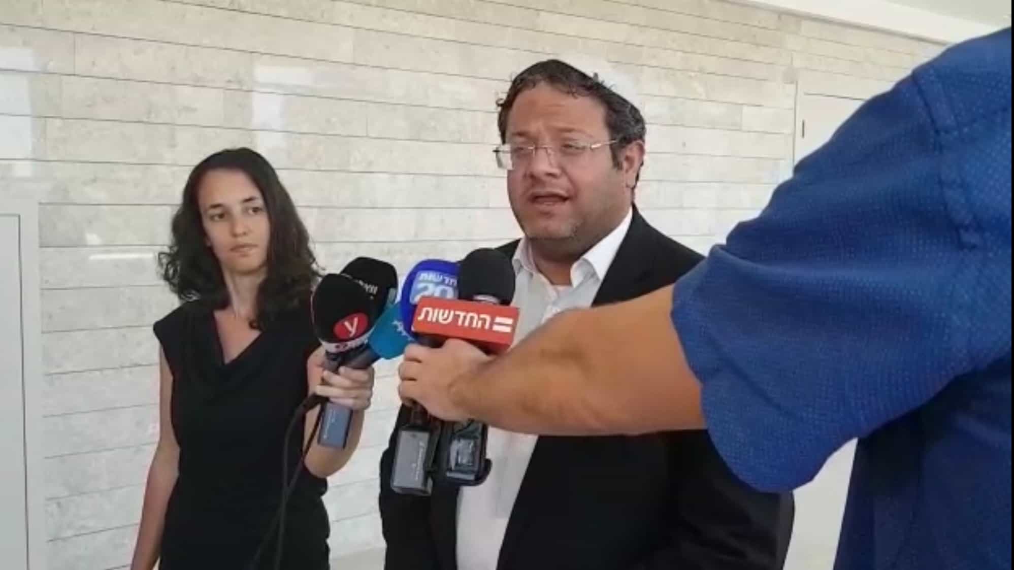 בן גביר: "אם אחרי האיחוד בין הבית היהודי לאיחוד הלאומי הם מקבלים 4 מנדטים - מישהו שם צריך להתעורר"