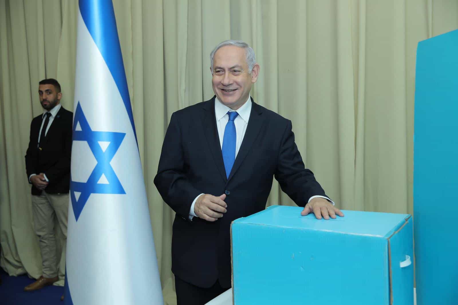הליכוד בתגובה לאיחוד בין גנץ ללפיד: "זו מפלגת שמאל בתמיכת המפלגות הערביות"