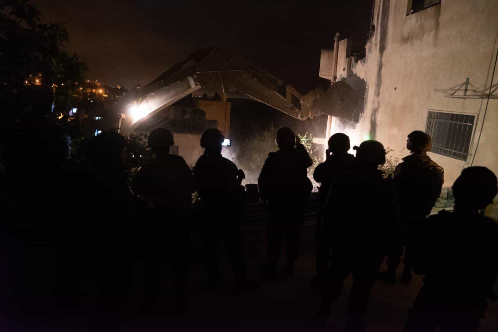 כוחותינו הרסו את בית המחבל שרצח את הרב אטינגר והלוחם גל קיידאן הי"ד