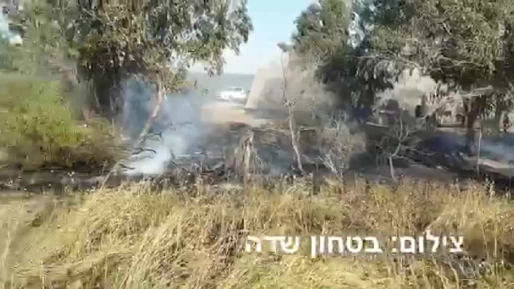 צפו: שריפה שלישית במועצה אזורית שדות נגב - גוררים צבאיים הוזנקו למקום