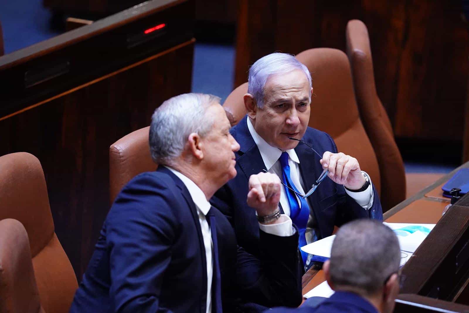 לאחר שעתיים, הסתיימה פגישת העבודה בין נתניהו לגנץ: "התקיימה באווירה טובה"