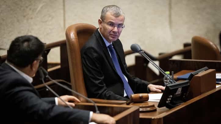 יריב לוין: נגרם לאוריך סבל בגלל עבודתו עם רה"מ - בוטח בנחישותו להוציא את הצדק לאור