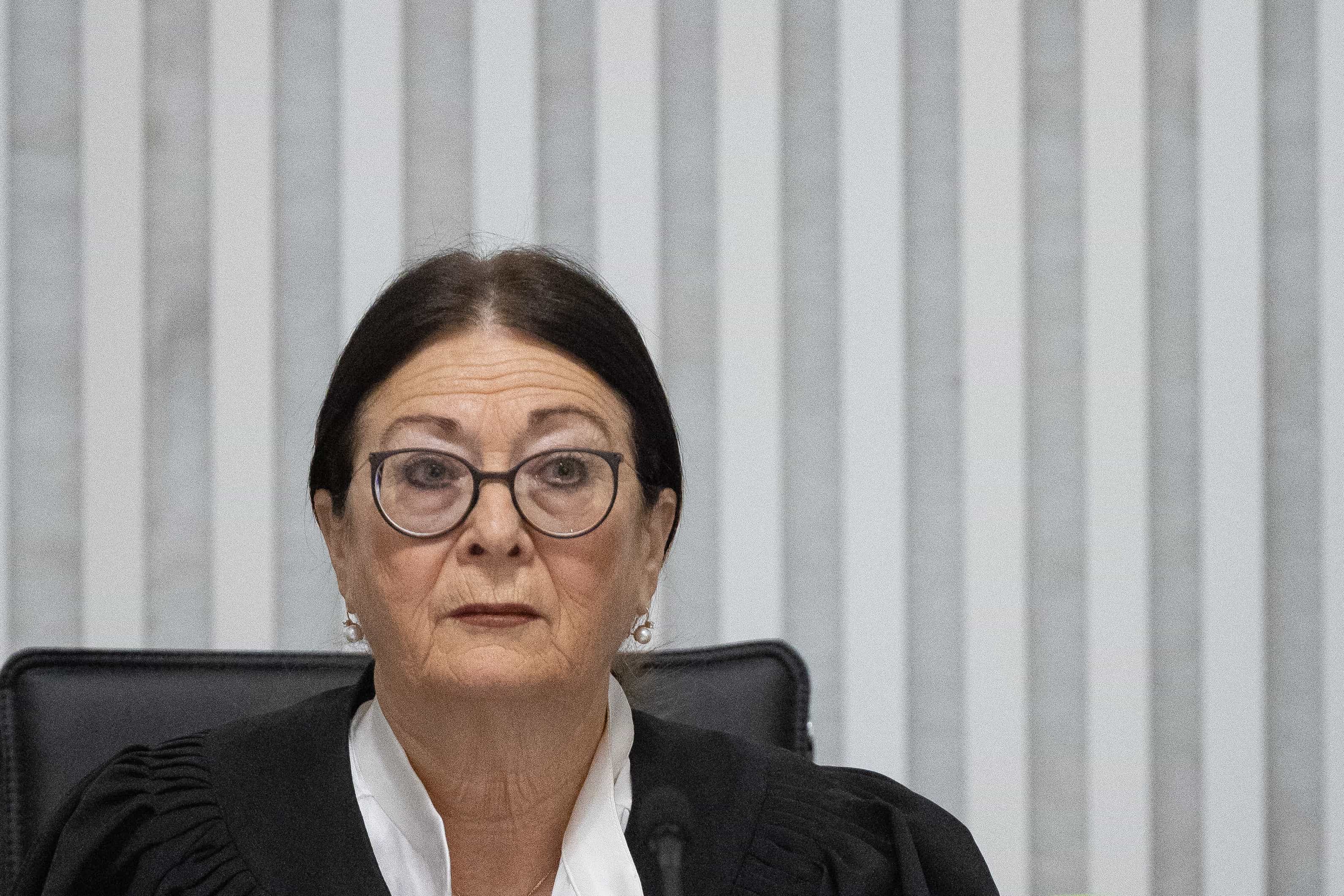 נציג היועמ"שית: "אין לנו סמכות להוציא ראש ממשלה לנבצרות" | פרשנות