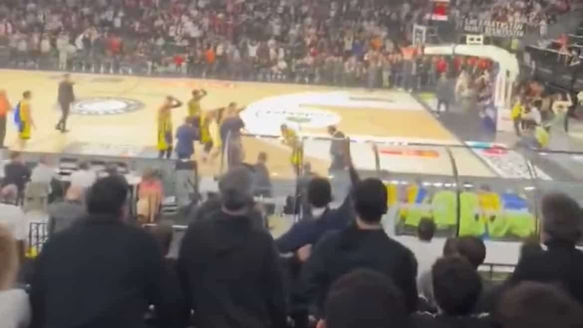 "מדר יכול היה לאבד את העין": אטודיס לאחר התקרית בו הישראלי נפצע מחפץ שהושלך | צפו